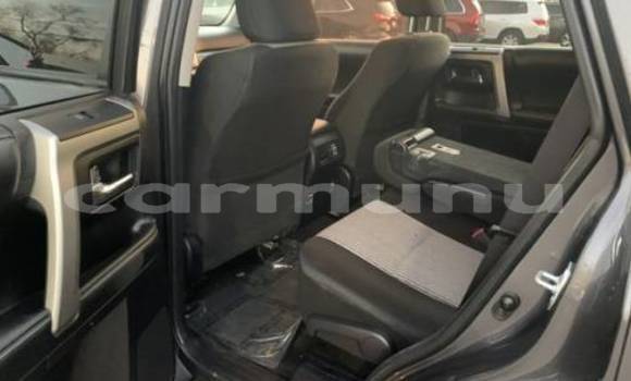 Acheter Import Voiture Toyota 4Runner Gris à Nkayi, Région de la Bouenza Acheter Import Voiture Toyota 4Runner Gris à Nkayi, Région de la Bouenza