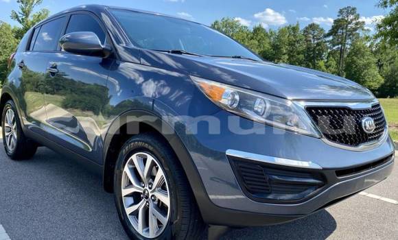Buy Import Kia Sportage Silver Car in Black Point in Kouilou region Buy Import Kia Sportage Silver Car in Black Point in Kouilou region