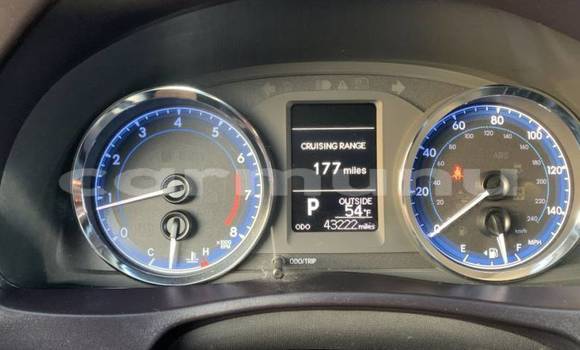 Buy Import Toyota Corolla White Car in Brazzaville in Municipality of Brazzaville Buy Import Toyota Corolla White Car in Brazzaville in Municipality of Brazzaville