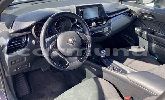 Acheter Import Voiture Toyota C-HR Gris à Pointe–Noire, Région du Kouilou Acheter Import Voiture Toyota C-HR Gris à Pointe–Noire, Région du Kouilou