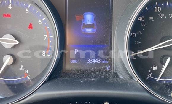 Acheter Import Voiture Toyota C-HR Gris à Pointe–Noire, Région du Kouilou Acheter Import Voiture Toyota C-HR Gris à Pointe–Noire, Région du Kouilou