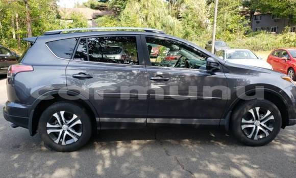 Buy Import Toyota RAV4 Other Car in Brazzaville in Municipality of Brazzaville Buy Import Toyota RAV4 Other Car in Brazzaville in Municipality of Brazzaville