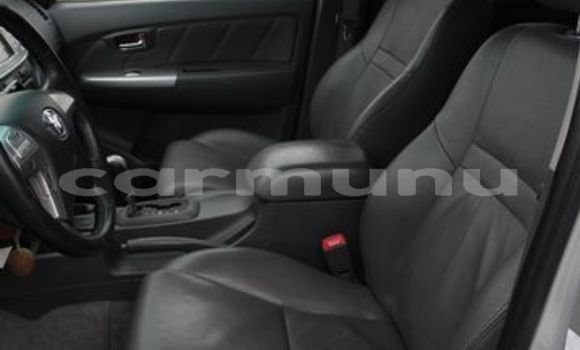 Buy Import Toyota Hilux Silver Car in Black Point in Kouilou region Buy Import Toyota Hilux Silver Car in Black Point in Kouilou region