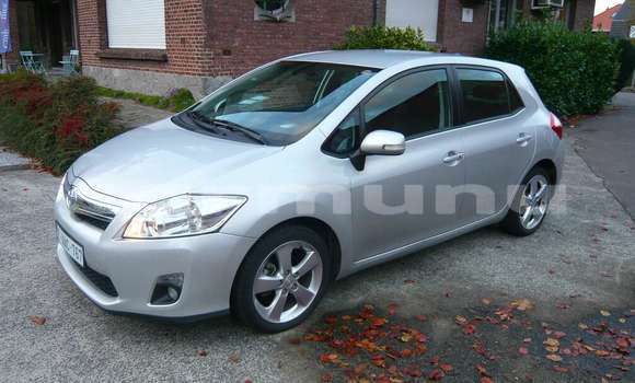 Buy Import Toyota Auris Silver Car in Brazzaville in Municipality of Brazzaville Buy Import Toyota Auris Silver Car in Brazzaville in Municipality of Brazzaville
