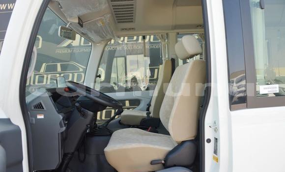 Acheter Import Utilitaire Toyota DA Blanc à Brazzaville, Commune de Brazzaville Acheter Import Utilitaire Toyota DA Blanc à Brazzaville, Commune de Brazzaville