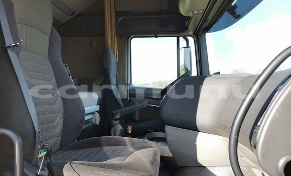 Buy Import DAF CF White Truck in Black Point in Kouilou region Buy Import DAF CF White Truck in Black Point in Kouilou region
