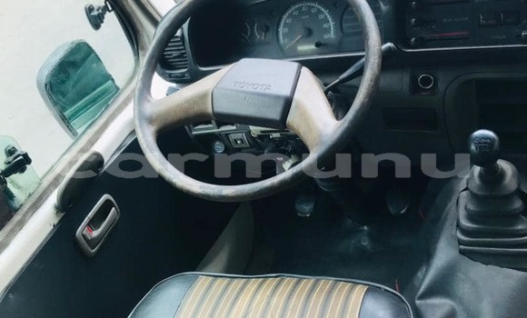 Acheter Occasion Voiture Toyota Coaster Vert à Brazzaville, Commune de Brazzaville Acheter Occasion Voiture Toyota Coaster Vert à Brazzaville, Commune de Brazzaville