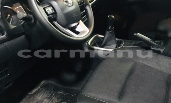 Acheter Occasion Voiture Toyota Hilux Blanc à Brazzaville, Commune de Brazzaville Acheter Occasion Voiture Toyota Hilux Blanc à Brazzaville, Commune de Brazzaville