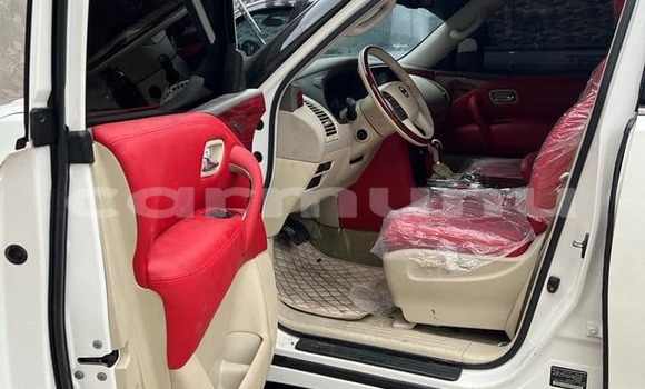 Acheter Occasion Voiture Nissan Patrol Blanc à Brazzaville, Commune de Brazzaville Acheter Occasion Voiture Nissan Patrol Blanc à Brazzaville, Commune de Brazzaville