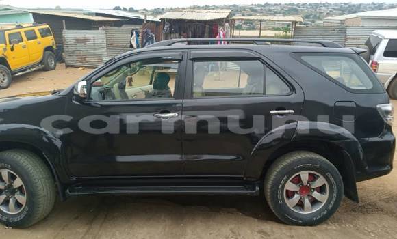 Acheter Occasion Voiture Toyota Fortuner Noir à Brazzaville, Commune de Brazzaville Acheter Occasion Voiture Toyota Fortuner Noir à Brazzaville, Commune de Brazzaville