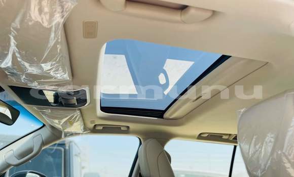 Acheter Occasion Voiture Toyota Land Cruiser Noir à Djambala, Plateaux Acheter Occasion Voiture Toyota Land Cruiser Noir à Djambala, Plateaux