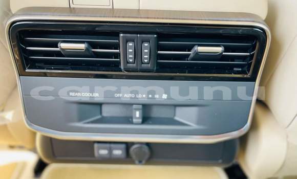 Acheter Occasion Voiture Toyota Land Cruiser Noir à Djambala, Plateaux Acheter Occasion Voiture Toyota Land Cruiser Noir à Djambala, Plateaux