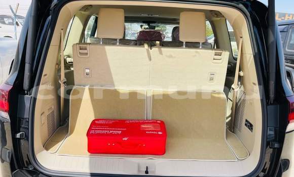 Acheter Occasion Voiture Toyota Land Cruiser Noir à Djambala, Plateaux Acheter Occasion Voiture Toyota Land Cruiser Noir à Djambala, Plateaux