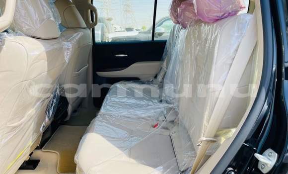 Acheter Occasion Voiture Toyota Land Cruiser Noir à Djambala, Plateaux Acheter Occasion Voiture Toyota Land Cruiser Noir à Djambala, Plateaux