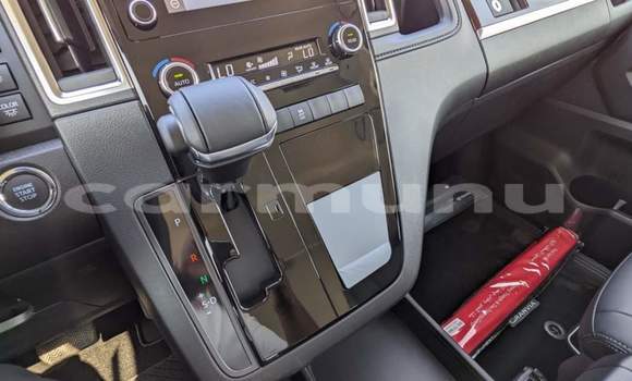 Acheter Occasion Voiture Toyota Granvia Noir à Import - Dubai, Région de la Bouenza Acheter Occasion Voiture Toyota Granvia Noir à Import - Dubai, Région de la Bouenza