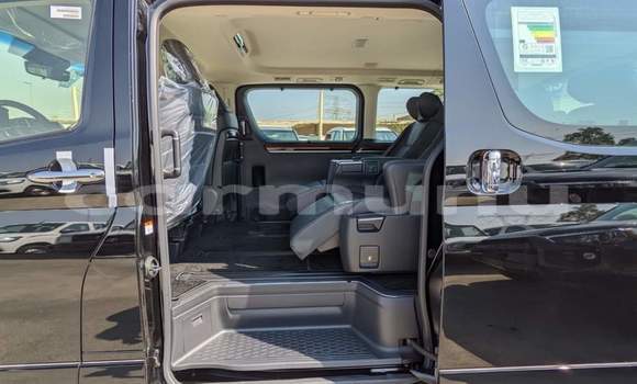 Acheter Occasion Voiture Toyota Granvia Noir à Import - Dubai, Région de la Bouenza Acheter Occasion Voiture Toyota Granvia Noir à Import - Dubai, Région de la Bouenza