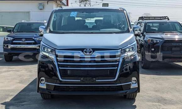 Acheter Occasion Voiture Toyota Granvia Noir à Import - Dubai, Région de la Bouenza Acheter Occasion Voiture Toyota Granvia Noir à Import - Dubai, Région de la Bouenza