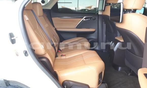 Acheter Occasion Voiture Lexus RX 350 Blanc à Brazzaville, Commune de Brazzaville Acheter Occasion Voiture Lexus RX 350 Blanc à Brazzaville, Commune de Brazzaville