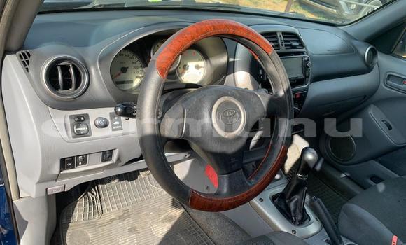 Acheter Occasion Voiture Toyota RAV4 Bleu à Pointe–Noire, Région du Kouilou Acheter Occasion Voiture Toyota RAV4 Bleu à Pointe–Noire, Région du Kouilou