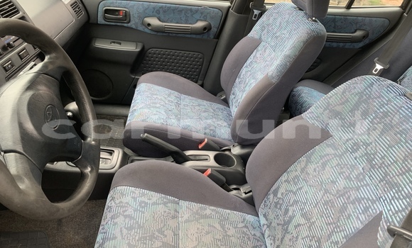 Acheter Occasion Voiture Toyota RAV4 Blanc à Pointe–Noire, Région du Kouilou Acheter Occasion Voiture Toyota RAV4 Blanc à Pointe–Noire, Région du Kouilou