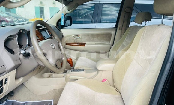 Acheter Occasion Voiture Toyota Fortuner Noir à Pointe–Noire, Région du Kouilou Acheter Occasion Voiture Toyota Fortuner Noir à Pointe–Noire, Région du Kouilou