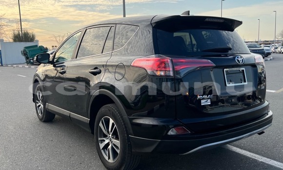 Acheter Occasion Voiture Toyota RAV4 Noir à Pointe–Noire, Région du Kouilou Acheter Occasion Voiture Toyota RAV4 Noir à Pointe–Noire, Région du Kouilou