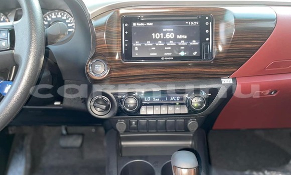 Acheter Neuf Voiture Toyota Hilux Blanc à Pointe–Noire, Région du Kouilou Acheter Neuf Voiture Toyota Hilux Blanc à Pointe–Noire, Région du Kouilou