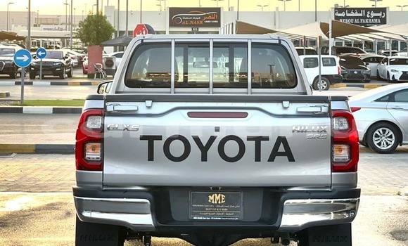 Acheter Neuf Voiture Toyota Hilux Blanc à Pointe–Noire, Région du Kouilou Acheter Neuf Voiture Toyota Hilux Blanc à Pointe–Noire, Région du Kouilou