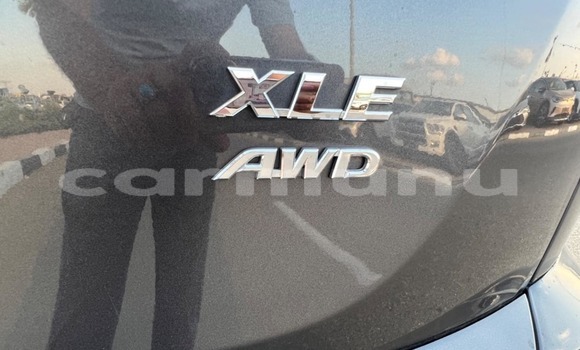 Acheter Occasion Voiture Toyota RAV4 Noir à Pointe–Noire, Région du Kouilou Acheter Occasion Voiture Toyota RAV4 Noir à Pointe–Noire, Région du Kouilou