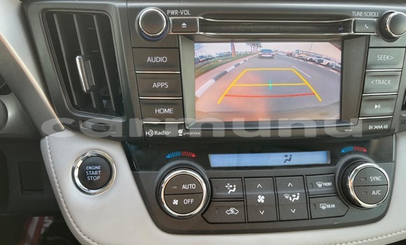 Acheter Occasion Voiture Toyota RAV4 Noir à Pointe–Noire, Région du Kouilou Acheter Occasion Voiture Toyota RAV4 Noir à Pointe–Noire, Région du Kouilou