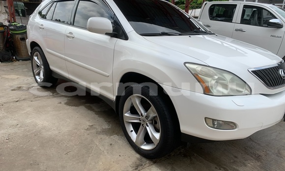 Acheter Occasion Voiture Lexus RX 330 Blanc à Pointe–Noire, Région du Kouilou Acheter Occasion Voiture Lexus RX 330 Blanc à Pointe–Noire, Région du Kouilou