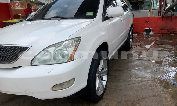 Acheter Occasion Voiture Lexus RX 330 Blanc à Pointe–Noire, Région du Kouilou Acheter Occasion Voiture Lexus RX 330 Blanc à Pointe–Noire, Région du Kouilou