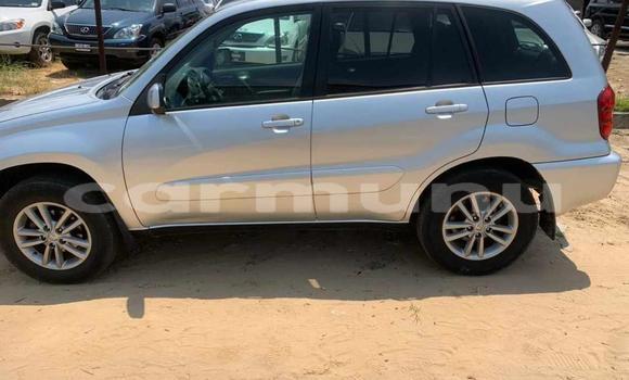 Acheter Occasion Voiture Toyota RAV4 Gris à Pointe–Noire, Région du Kouilou Acheter Occasion Voiture Toyota RAV4 Gris à Pointe–Noire, Région du Kouilou