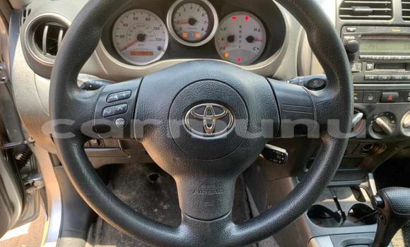 Acheter Occasion Voiture Toyota RAV4 Gris à Pointe–Noire, Région du Kouilou Acheter Occasion Voiture Toyota RAV4 Gris à Pointe–Noire, Région du Kouilou