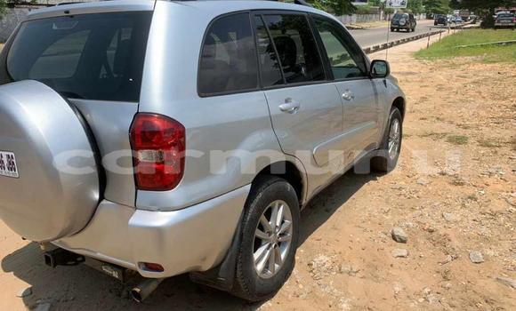 Acheter Occasion Voiture Toyota RAV4 Gris à Pointe–Noire, Région du Kouilou Acheter Occasion Voiture Toyota RAV4 Gris à Pointe–Noire, Région du Kouilou