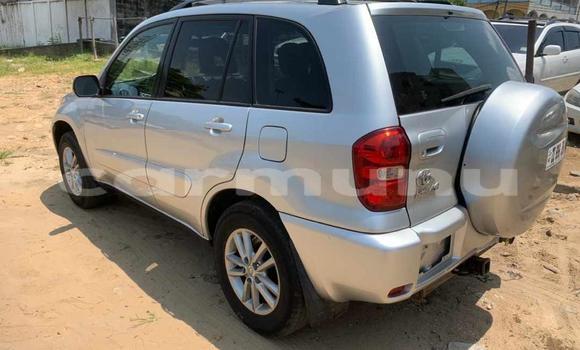 Acheter Occasion Voiture Toyota RAV4 Gris à Pointe–Noire, Région du Kouilou Acheter Occasion Voiture Toyota RAV4 Gris à Pointe–Noire, Région du Kouilou