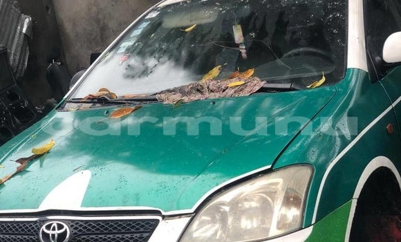 Acheter Occasion Voiture Toyota Corolla Vert à Brazzaville, Commune de Brazzaville Acheter Occasion Voiture Toyota Corolla Vert à Brazzaville, Commune de Brazzaville