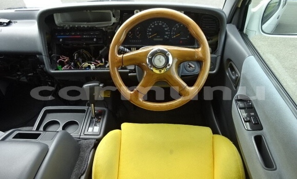 Buy Used Toyota Hiace Other Car in Import - Dubai in Region of Bouenza Buy Used Toyota Hiace Other Car in Import - Dubai in Region of Bouenza