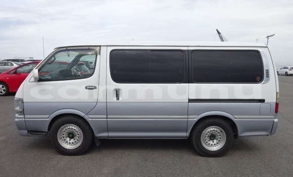 Buy Used Toyota Hiace Other Car in Import - Dubai in Region of Bouenza Buy Used Toyota Hiace Other Car in Import - Dubai in Region of Bouenza