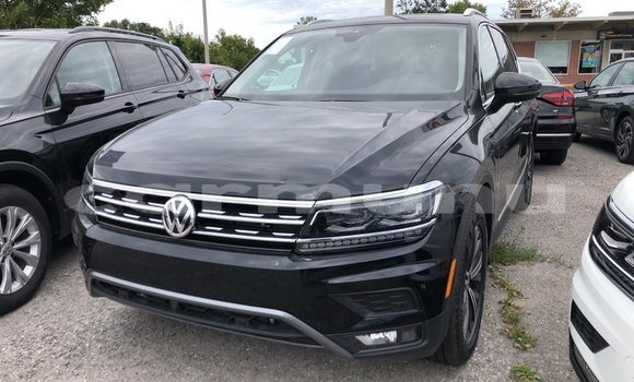Acheter Occasion Voiture Volkswagen Tiguan Noir à Brazzaville, Commune de Brazzaville Acheter Occasion Voiture Volkswagen Tiguan Noir à Brazzaville, Commune de Brazzaville