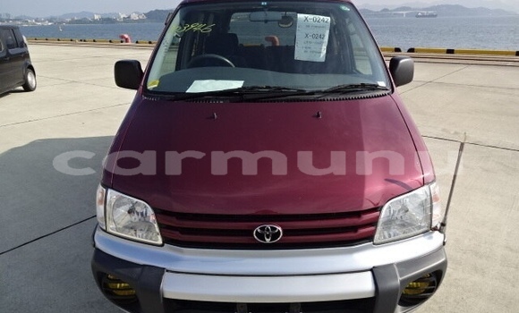 Acheter Occasion Voiture Toyota Noah Rouge à Import - Dubai, Région de la Bouenza Acheter Occasion Voiture Toyota Noah Rouge à Import - Dubai, Région de la Bouenza