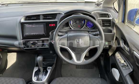 Acheter Occasion Voiture Honda FIT Bleu à Import - Dubai, Région de la Bouenza Acheter Occasion Voiture Honda FIT Bleu à Import - Dubai, Région de la Bouenza