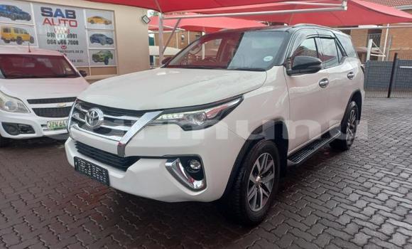 Acheter Occasion Voiture Toyota Fortuner Autre à Import - Dubai, Région de la Bouenza Acheter Occasion Voiture Toyota Fortuner Autre à Import - Dubai, Région de la Bouenza