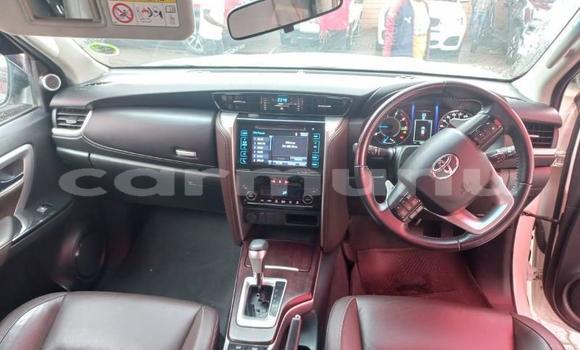 Acheter Occasion Voiture Toyota Fortuner Autre à Import - Dubai, Région de la Bouenza Acheter Occasion Voiture Toyota Fortuner Autre à Import - Dubai, Région de la Bouenza