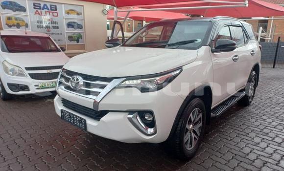 Acheter Occasion Voiture Toyota Fortuner Autre à Import - Dubai, Région de la Bouenza Acheter Occasion Voiture Toyota Fortuner Autre à Import - Dubai, Région de la Bouenza
