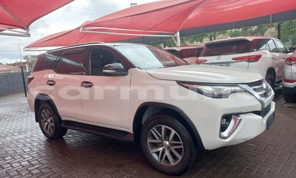 Acheter Occasion Voiture Toyota Fortuner Autre à Import - Dubai, Région de la Bouenza Acheter Occasion Voiture Toyota Fortuner Autre à Import - Dubai, Région de la Bouenza
