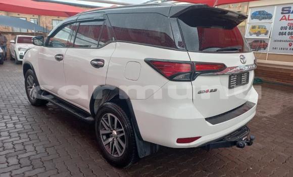 Acheter Occasion Voiture Toyota Fortuner Autre à Import - Dubai, Région de la Bouenza Acheter Occasion Voiture Toyota Fortuner Autre à Import - Dubai, Région de la Bouenza
