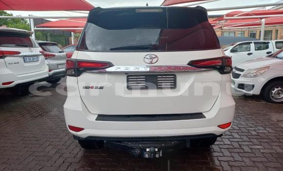Acheter Occasion Voiture Toyota Fortuner Autre à Import - Dubai, Région de la Bouenza Acheter Occasion Voiture Toyota Fortuner Autre à Import - Dubai, Région de la Bouenza