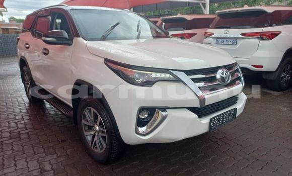 Acheter Occasion Voiture Toyota Fortuner Autre à Import - Dubai, Région de la Bouenza Acheter Occasion Voiture Toyota Fortuner Autre à Import - Dubai, Région de la Bouenza