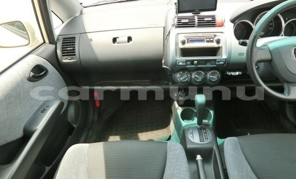 Acheter Occasion Voiture Honda FIT Autre à Import - Dubai, Région de la Bouenza Acheter Occasion Voiture Honda FIT Autre à Import - Dubai, Région de la Bouenza